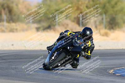 media/Jan-08-2022-SoCal Trackdays (Sat) [[1ec2777125]]/Turn 2 (150pm)/